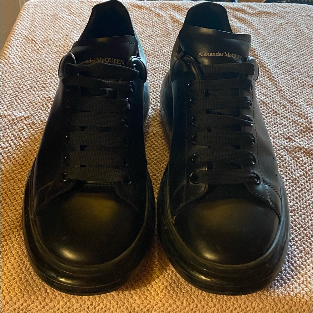 Alexander McQueen Men’s sneakers Euro 43.5 US 10.5 Model 610812